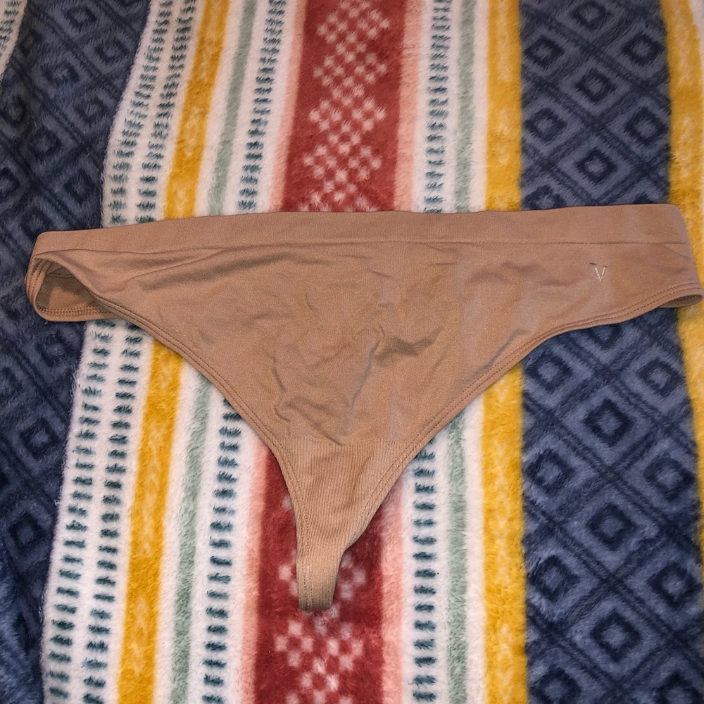 victoria secret nude thong